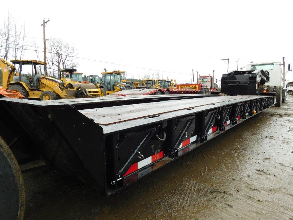 NEW LOAD KING SIGNATURE SERIES 60-TON LOWBOY – Darling Sons Intl