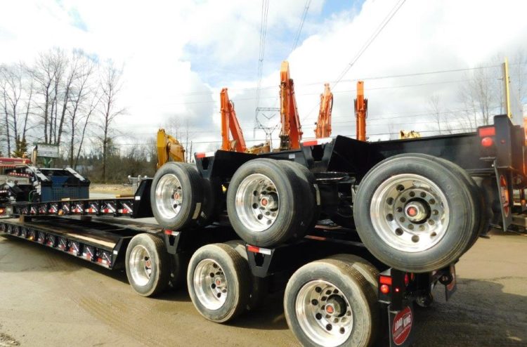 GALLERY - NEW 2021 LOAD KING SIGNATURE 55F LDH LOWBOY - Darling Sons Intl