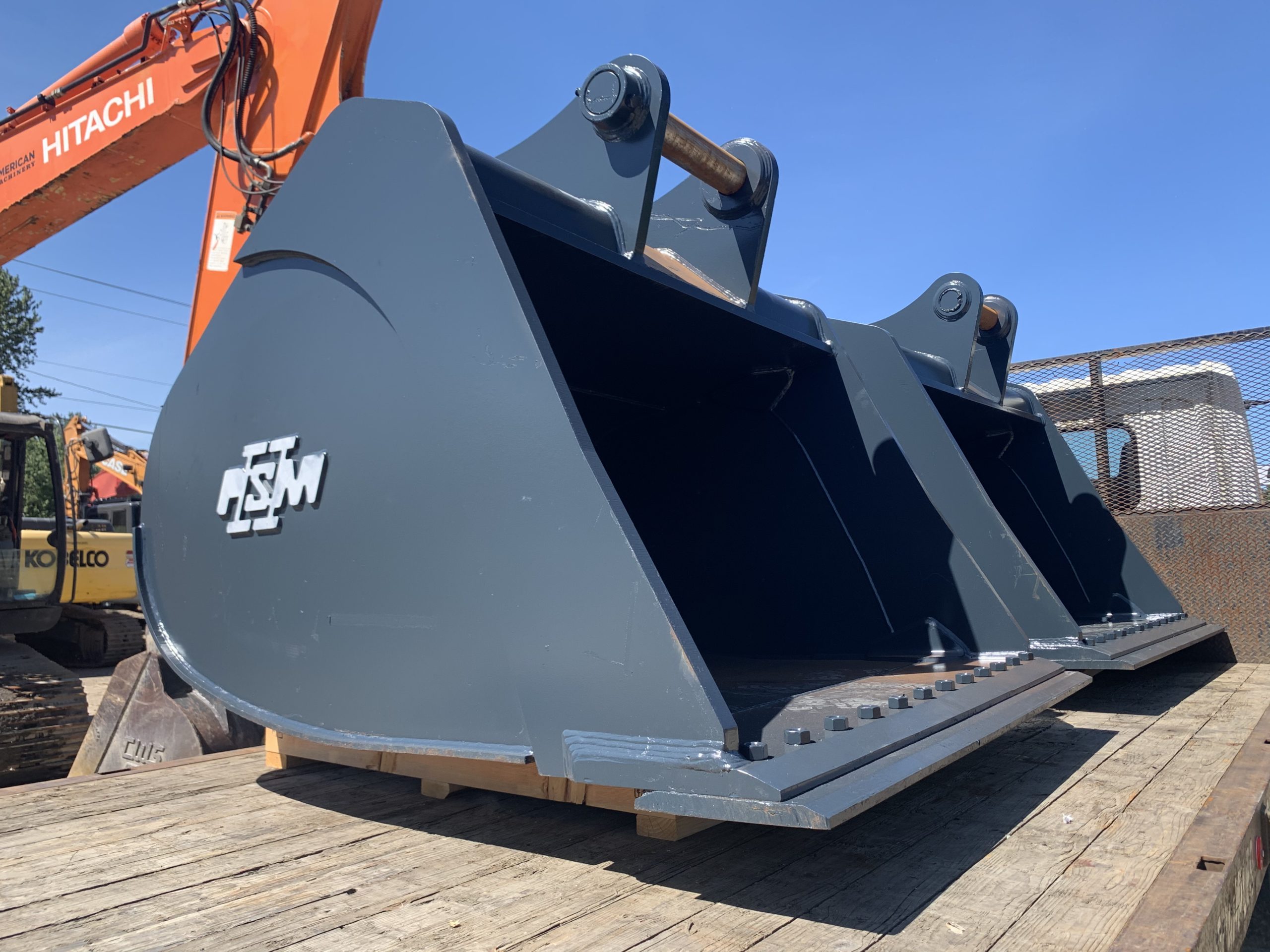 2 PSM 400 SIZE CLEANOUT BUCKETS Darling Sons Intl